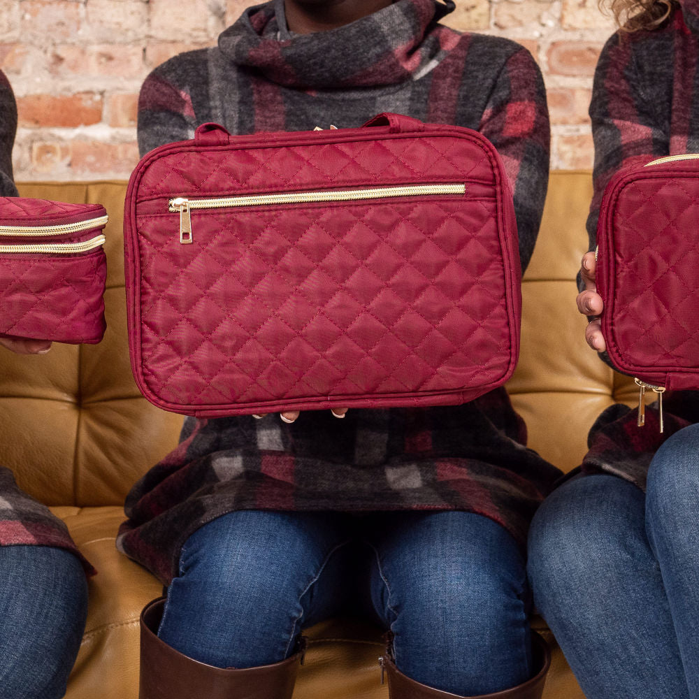 Build the Perfect Jetsetter Holiday Gift Bundle