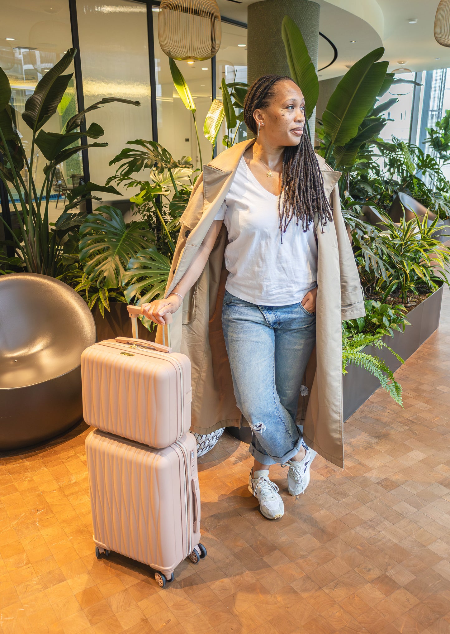 Ms. Jetsetter 2-Piece Expandable Luggage Set with Bonus Shoe Bag & 3-Piece Packing Cube Set
